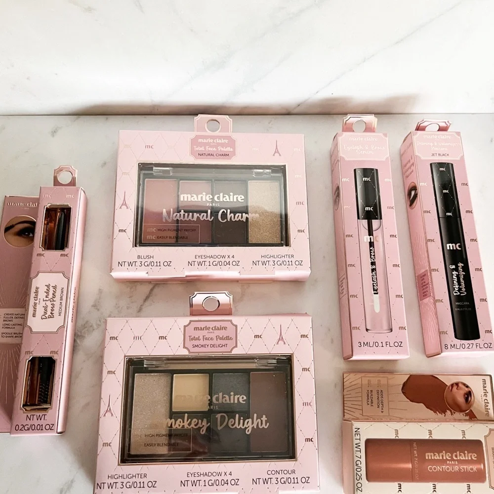 NWT: Marie Claire Natural Charm Makeup set